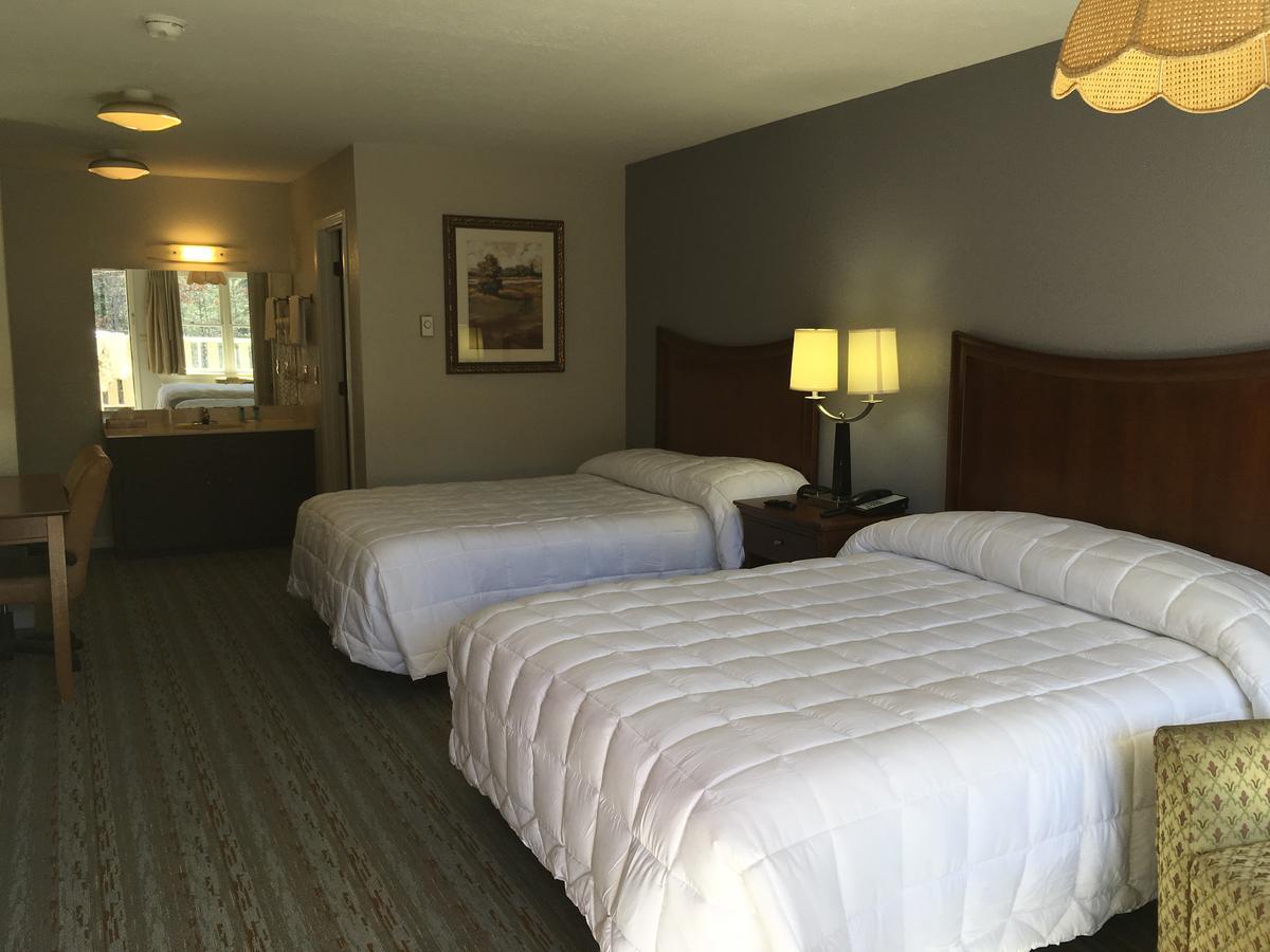 University Inn Cullowhee Esterno foto